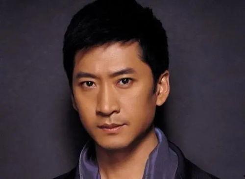 娱乐吃瓜君吴亦凡,娱乐圈风云再起，吃瓜群众热议不断