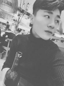 白新宇个人资料,才华横溢的青年才俊，多领域成就斐然